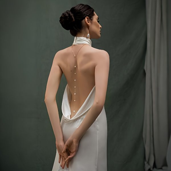 chaine de dos pour mariée