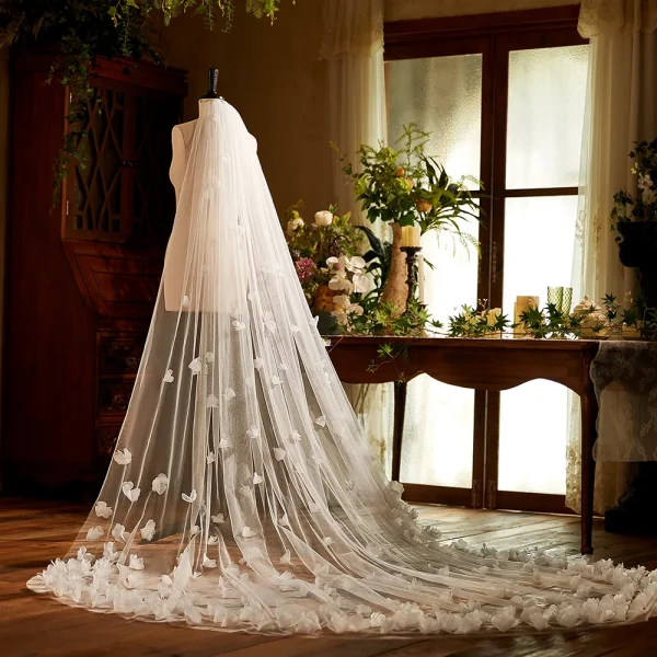 voile de mariée long à fleurs 3D