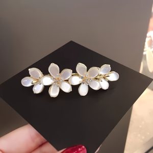 Barrette mariage fleurs perlées